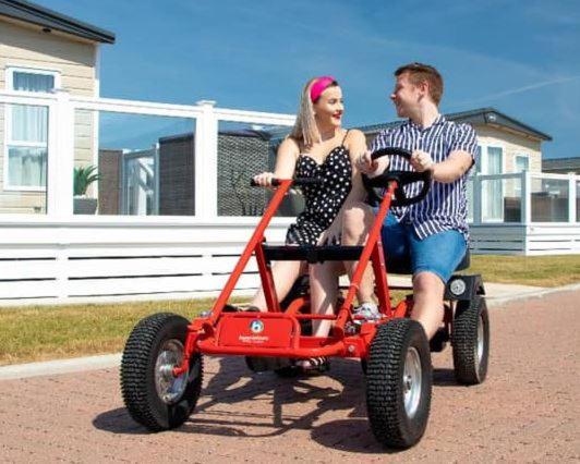 Amor, West Sands Holiday Park, Selsey Exterior foto
